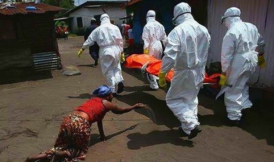 新疆疫情的传染源到底是什么呢，新疆突然疫情爆发后