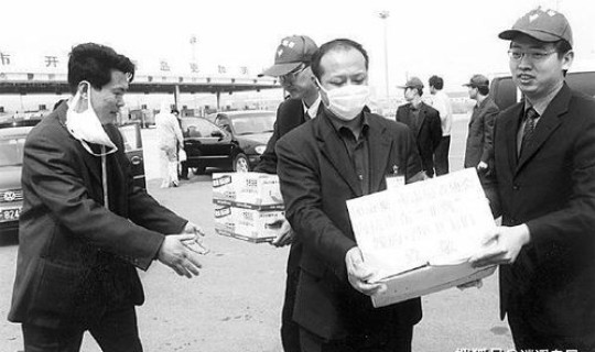 美国疫情还控制得住吗  非典是谁控制住的