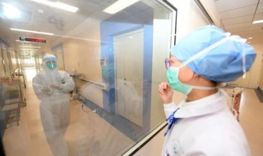 隔离病区护士 隔离病房