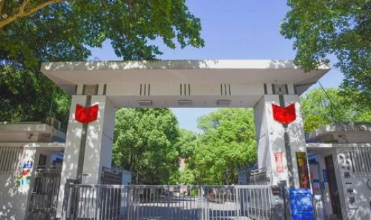 长沙市一中崛起？长沙市一中在哪里