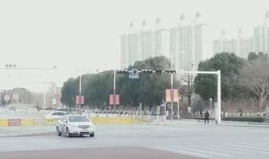 石家庄哪天宣布封城，明天石家庄封路吗