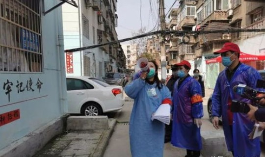 郑州疫情为什么都是无症状？新冠疫情为什么突然放开了