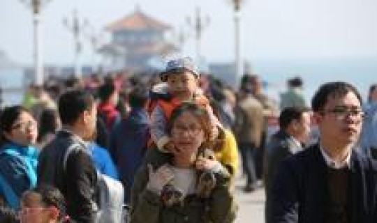 清明节放假去哪玩比较好哈尔滨人，去哈尔滨旅游要穿什么衣服