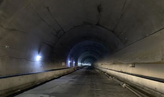 郑州隧道5公里，中国最长隧道多少公里,在哪里？