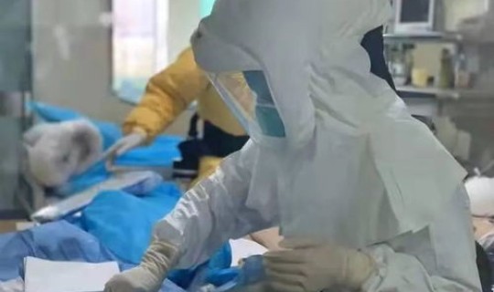 隔离点医护人员感染(护士穿防护服感染)