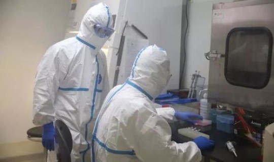 聚集性疫情是指发生多少例，什么是聚集性疫情