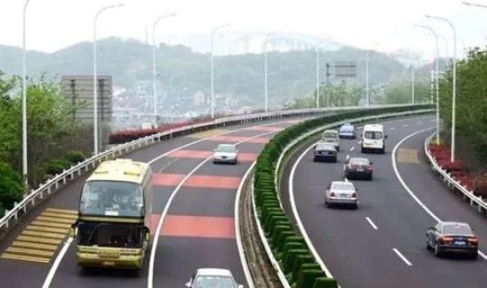 20214月1日高速收过路费吗(2021高速免过路费时间什么时候)