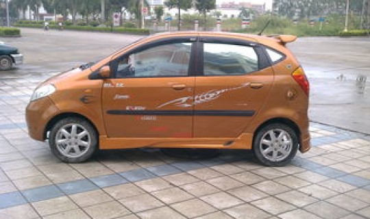 长安奔奔的发动机是铃木的吗(长安铃木)