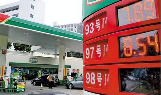 柴油92号和汽油92号的区别 加油站写了92的是柴油还是汽油