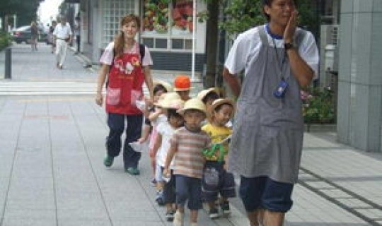 日本看病上学免费吗，台湾上学免费吗