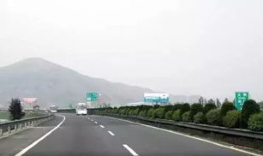 高速公路是几号免费的(高速从几号开始不收费)