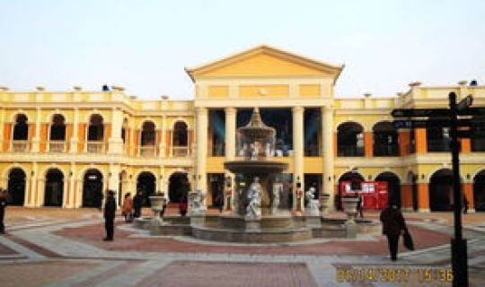 石家庄鹿泉奥特莱斯公交车路线，石家庄北国奥特莱斯怎么样