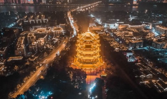 武汉哪里可以去(武汉最火三个地方)