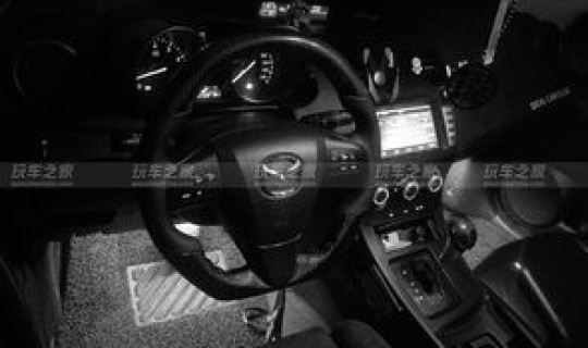 马自达3改装方向盘 马自达3改装图片大全