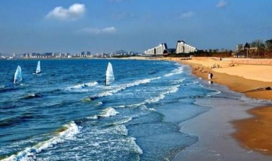 鲅鱼圈好还是大连好 鲅鱼圈好还是丹东好