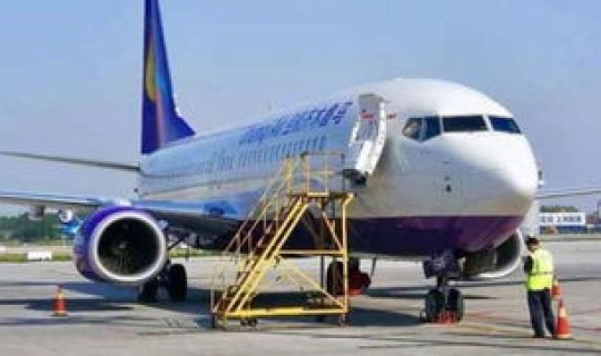 天山 乌鲁木齐 飞机 左侧？北京到乌鲁木齐飞机哪边风景好