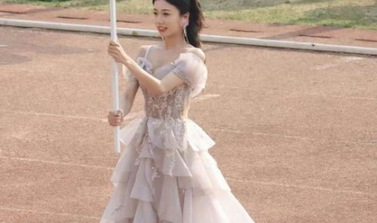 河南郑州女学生 郑州大学女学生