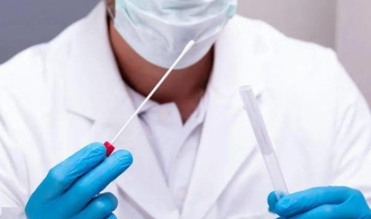 上海浦东机场连夜组织核酸检测？7例确诊均与之有关