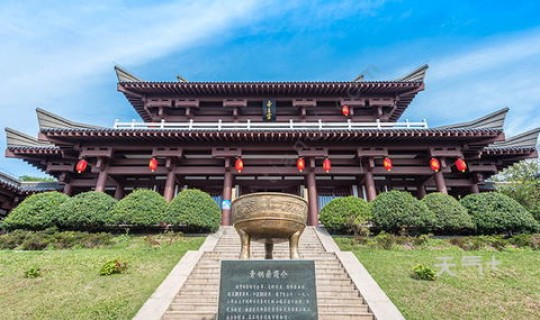 青岛在中国的哪一部分(青岛有哪些著名景点)