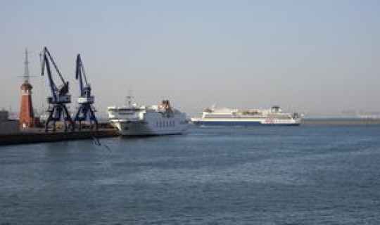 烟台到大连的船几点到 大连到烟台船多长时间到