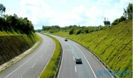 端午假期 高速免费吗(端午节过路费免费吗)