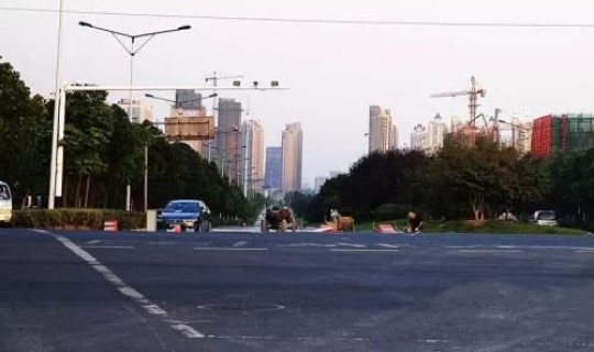 石家庄要封城14天(明天石家庄封路吗)