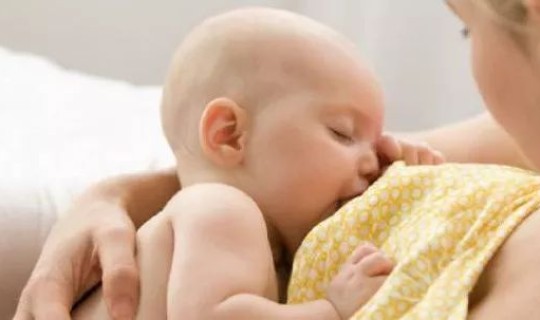 郑州4个月婴儿获救事件(郑州4个月大女婴夭折)