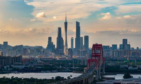 武汉疫情发源地是哪里，武汉疫情叫什么病毒