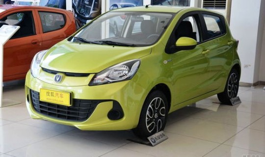 长安奔奔2025款燃油版自动挡 奔奔1.4自动挡建议买吗