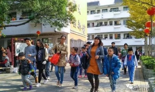 呼和浩特学生打人 内蒙古呼和浩特市一小学生自缢身亡