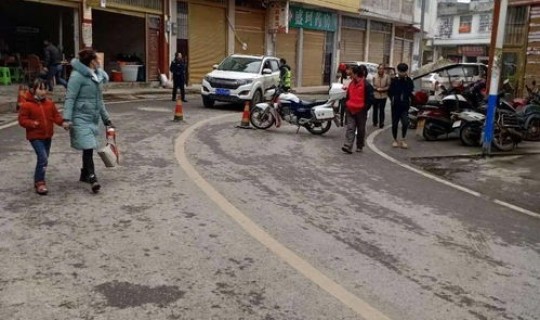 镇雄 疫情，镇雄县疫情防控中心电话