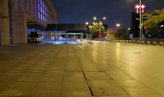 现在坐火车需要做核酸检查吗？发烧能进火车站安检吗