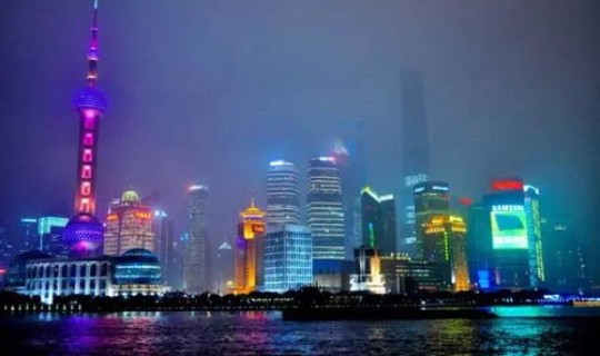 上海玩三天带1000够吗？去上海一般玩几天就足够