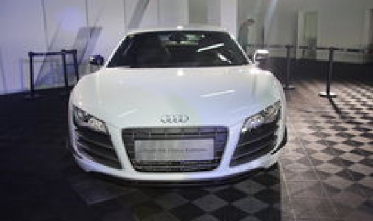 奥迪r8售价多少万(Spider的价格是多少)