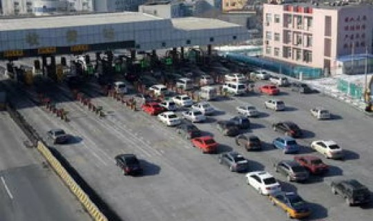 清明放假高速公路收不收费(清明放假高速收费吗)