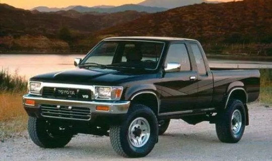 皮卡车五一高速免费吗 皮卡车享受高速免费吗