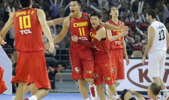 立陶宛奥运男篮名单，谁知道2008年奥运会的立陶宛男篮名单