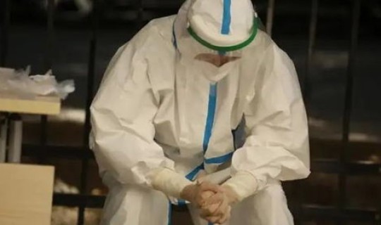 无症状感染者出现相关症状的原因(近日出现了无症状感染者)