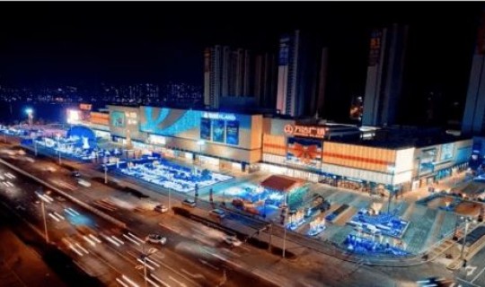 烟台万达购物中心地址(烟台万达广场的营业时间)