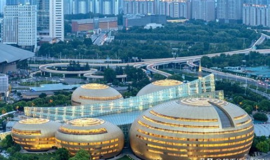 郑州出现什么情况(河南郑州疫情原因)